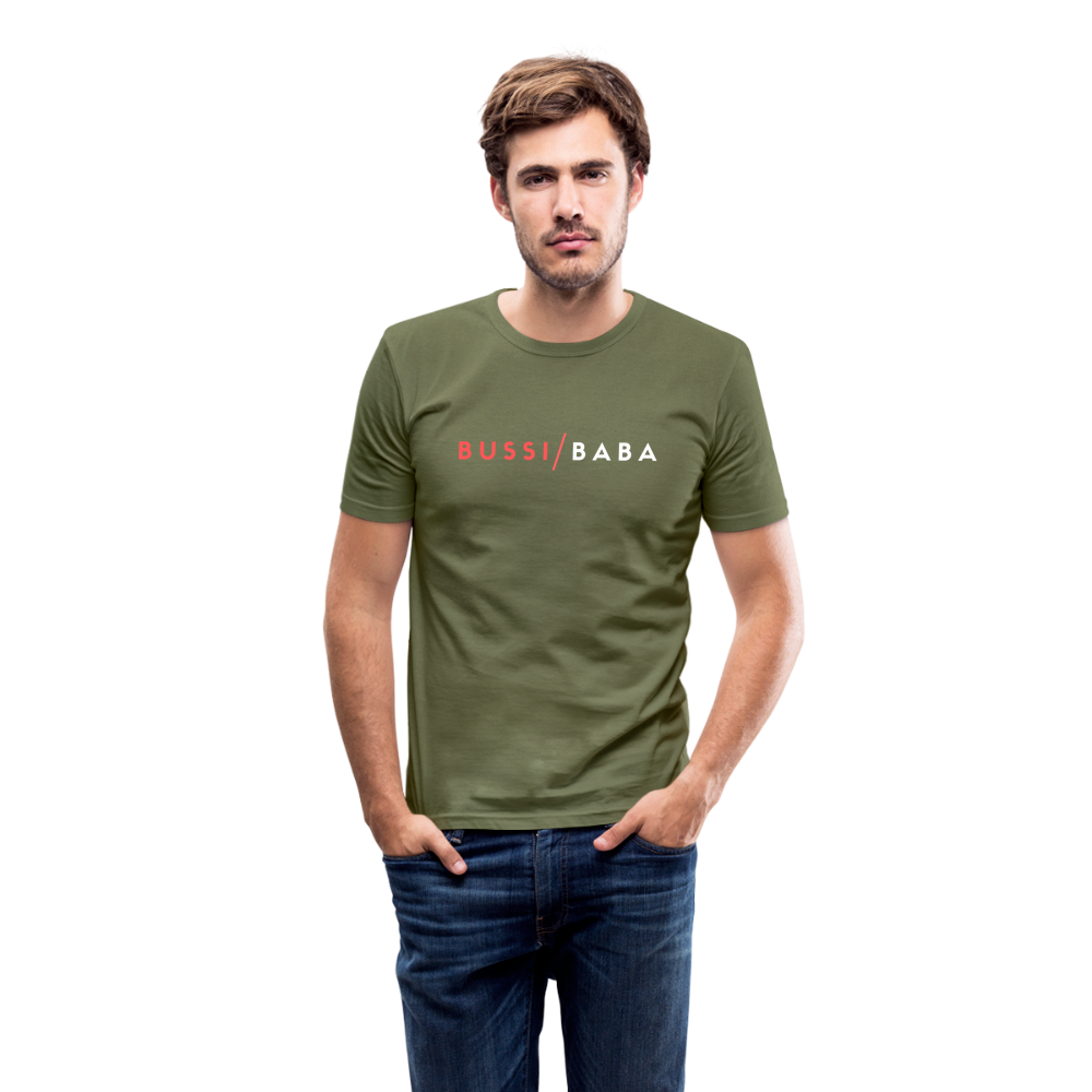 Bussi / Baba korallenrot, Männer Slim Fit T-Shirt - Khaki Grün
