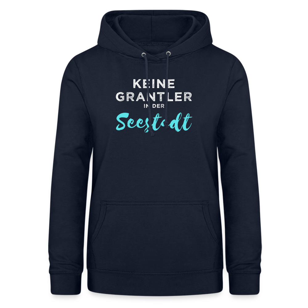 Keine Grantler in der Wiener Seestadt, Taillierter Frauen Hoodie - Navy