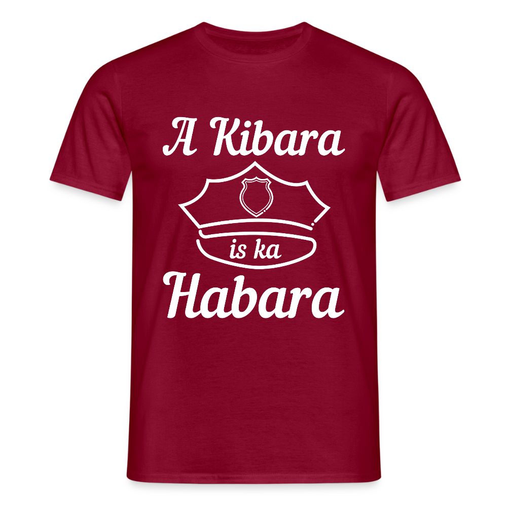 A Kibara is ka Habara (dt. ein Polizist ist kein Freund), Männer T-Shirt - Ziegelrot